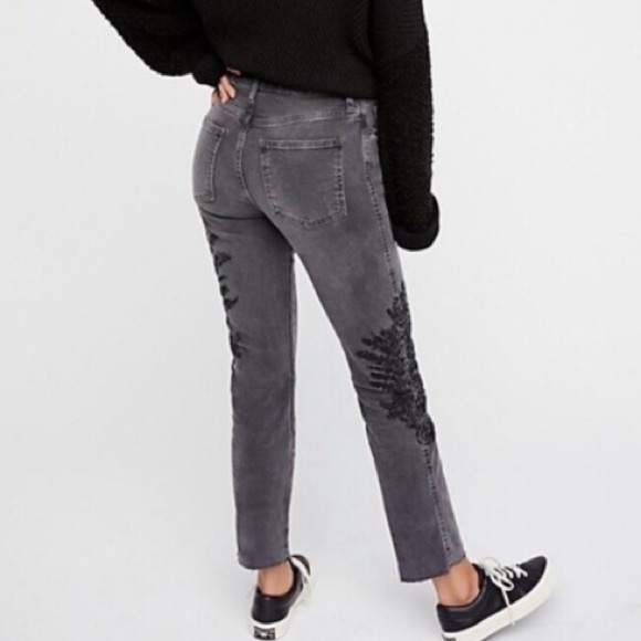 Free People Grey Embroidered Straight Leg Jeans 25 - Picture 2 of 9